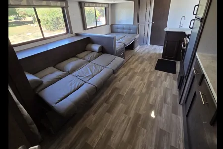 Rv Rentals Way of Life's Forest River Salem Cruise Lite (CCL1)