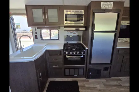 Rv Rentals Way of Life's Forest River Salem Cruise Lite (CCL1)