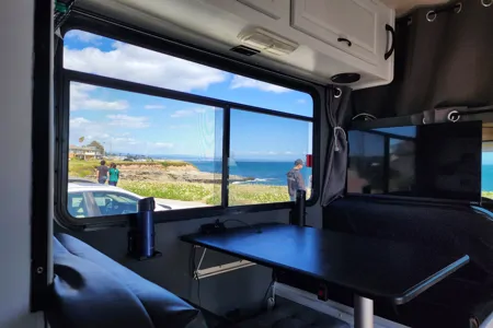 Meet “Wander” – Easy, Clean, Renovated 19' RV for New Travelers
