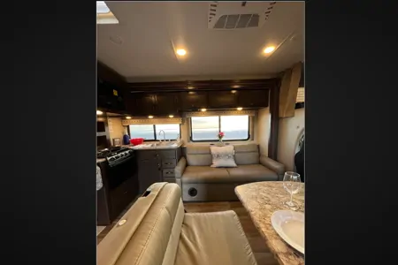 C11 Thor Luxury*NEW STARLINK WiFi-10 Sleeper-Bunks-2SlideOuts-Private Suite