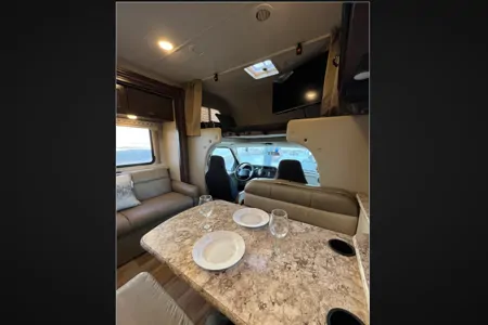 C11 Thor Luxury*NEW STARLINK WiFi-10 Sleeper-Bunks-2SlideOuts-Private Suite