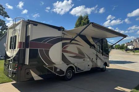 2018 Coachmen Mirada SLMO1644
