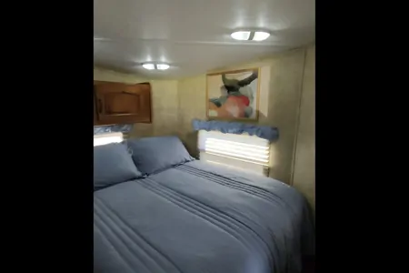 HOT TUB on board, ALL 5 Star Reviews!
