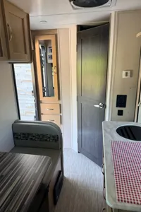 Compact, Cozy & Adventure-Ready!