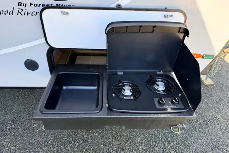 Compact, Cozy & Adventure-Ready!