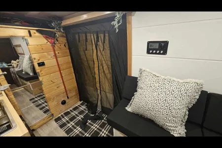 The Roaming Tabby Camper Van