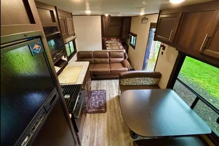 26' Jayco Bunkhouse South Division RV