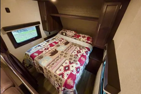 26' Jayco Bunkhouse South Division RV