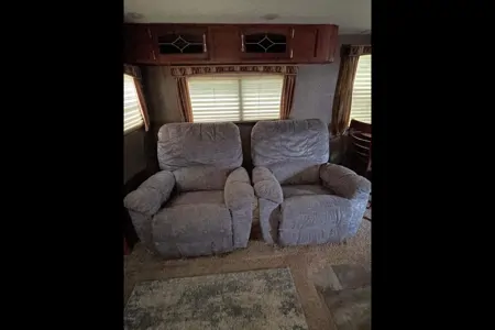 Eric And Christa's Winnebago Lite 5 Fifth Wheel