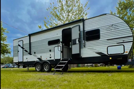 Bibi Freedom • Della Terra - 2022