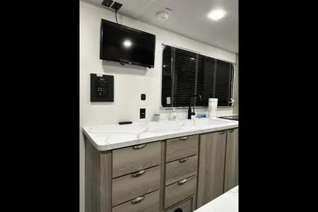 Krystal's Forest River 266BHLE Travel Trailer