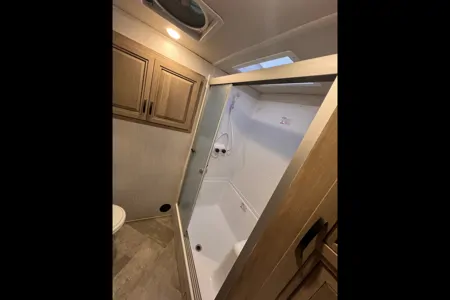 Shayne 's Palomino Solaire 258rbs Travel Trailer