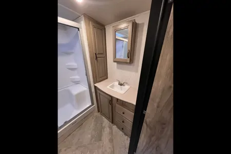 Shayne 's Palomino Solaire 258rbs Travel Trailer