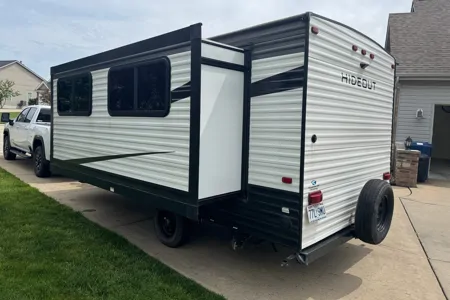 The Katy – Trailside Camper