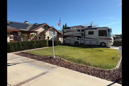 vic's Jayco Precept Class A