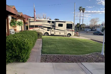 vic's Jayco Precept Class A