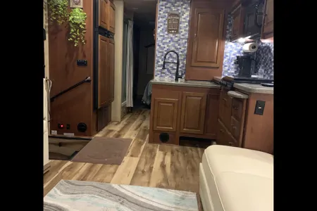 vic's Jayco Precept Class A