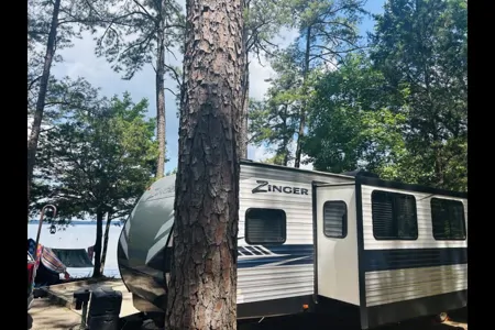 The Hitch Hiker Bunk House
