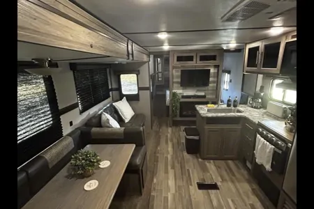 The Hitch Hiker Bunk House