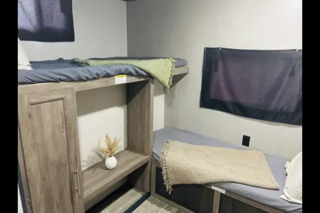 The Hitch Hiker Bunk House