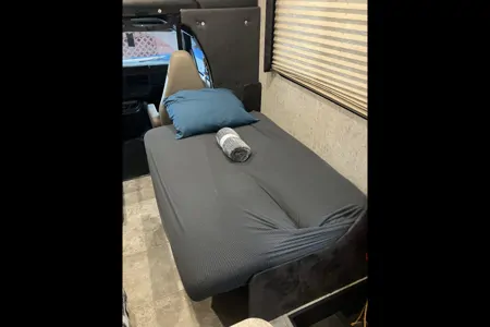 Family RV + Free E-Bike! 2017 Coachmen 27QB
