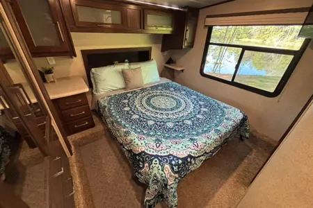 Akers Ridge RV Cottage