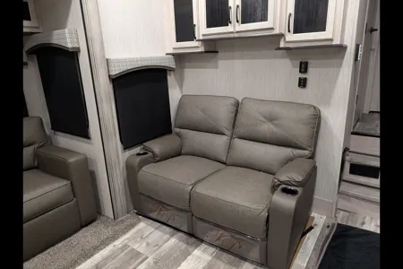 The Holley House on Wheels