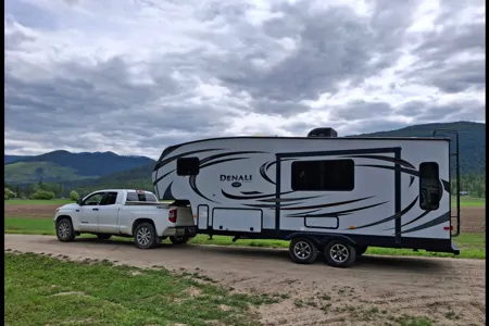 Ethan's Dutchmen Denali Fifth Wheel