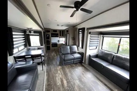 Bryan's Forest River Sabre 37fbt Fifth Wheel
