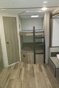 Christopher's RV Cottage
