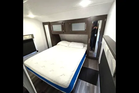 Fireside RV's 2019 Forest River Salem 32BHDS Bunkhouse - LMI1558