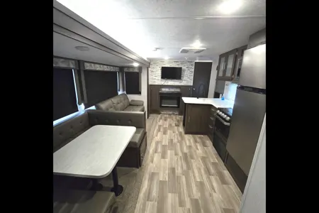 Fireside RV's 2019 Forest River Salem 32BHDS Bunkhouse - LMI1558