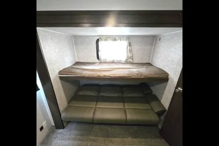 Fireside RV's 2019 Forest River Salem 32BHDS Bunkhouse - LMI1558