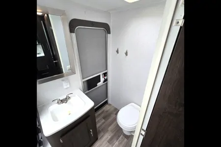 Fireside RV's 2019 Forest River Salem 32BHDS Bunkhouse - LMI1558