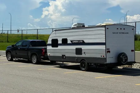 Nik’s Gulf Stream Ameri-Lite Travel Trailer
