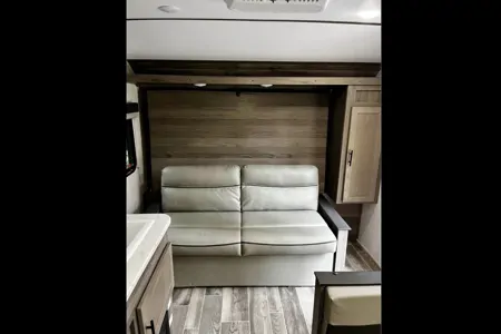 Nik’s Gulf Stream Ameri-Lite Travel Trailer