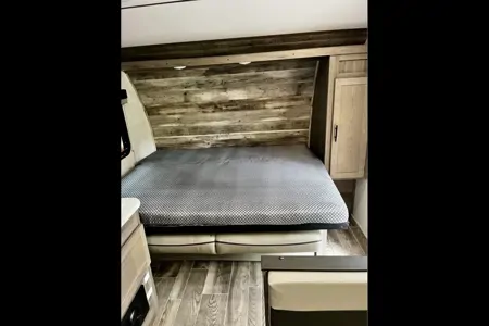 Nik’s Gulf Stream Ameri-Lite Travel Trailer