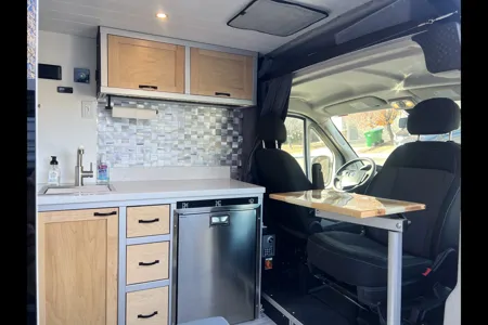 2020 Off-Grid 4-Season Camper – Fully Loaded, Ski & Snow Ready