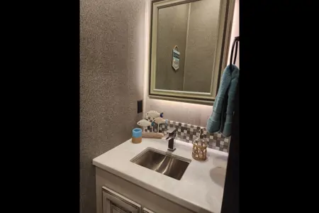Bougie By Nature Glamping - Starved Rock Area RV Rental