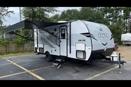 Tina's Jayco Jay Flight SLX Travel Trailer