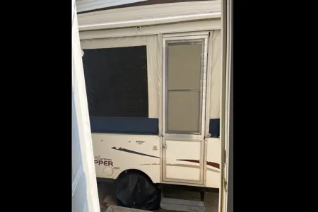 2010 Clippers Tent Trailer