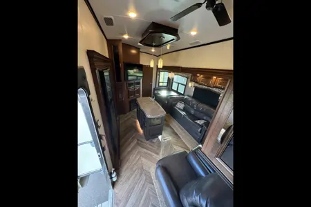 Chris's Jayco 375BHFS North Point Fifth Wheel