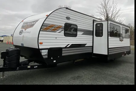 GM RV TOW  Wildwood 26DBUD Travel Trailer