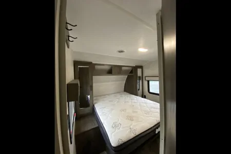 GM RV TOW  Wildwood 26DBUD Travel Trailer