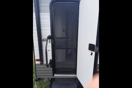 Jason's KZ Sportsmen Classic 130RB Travel Trailer