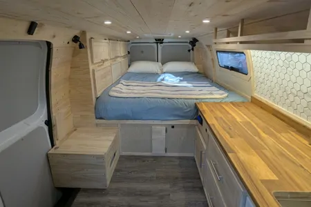 Luna the Campervan