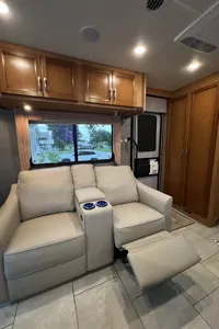 Your Holiday Rambler