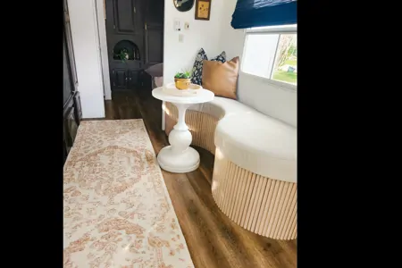 The Designer Bunkhouse: Professionally Renovated & Adventure-Ready