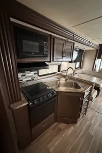 Stephane Thor Motor Coach Ace Classe A
