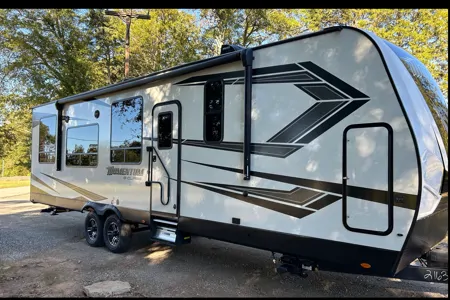 Grand Design 30G | King Bed & Private Patio